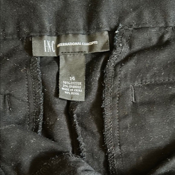 INC International Concepts Black Bermuda Shorts Mid-Length - Picture 2 of 5